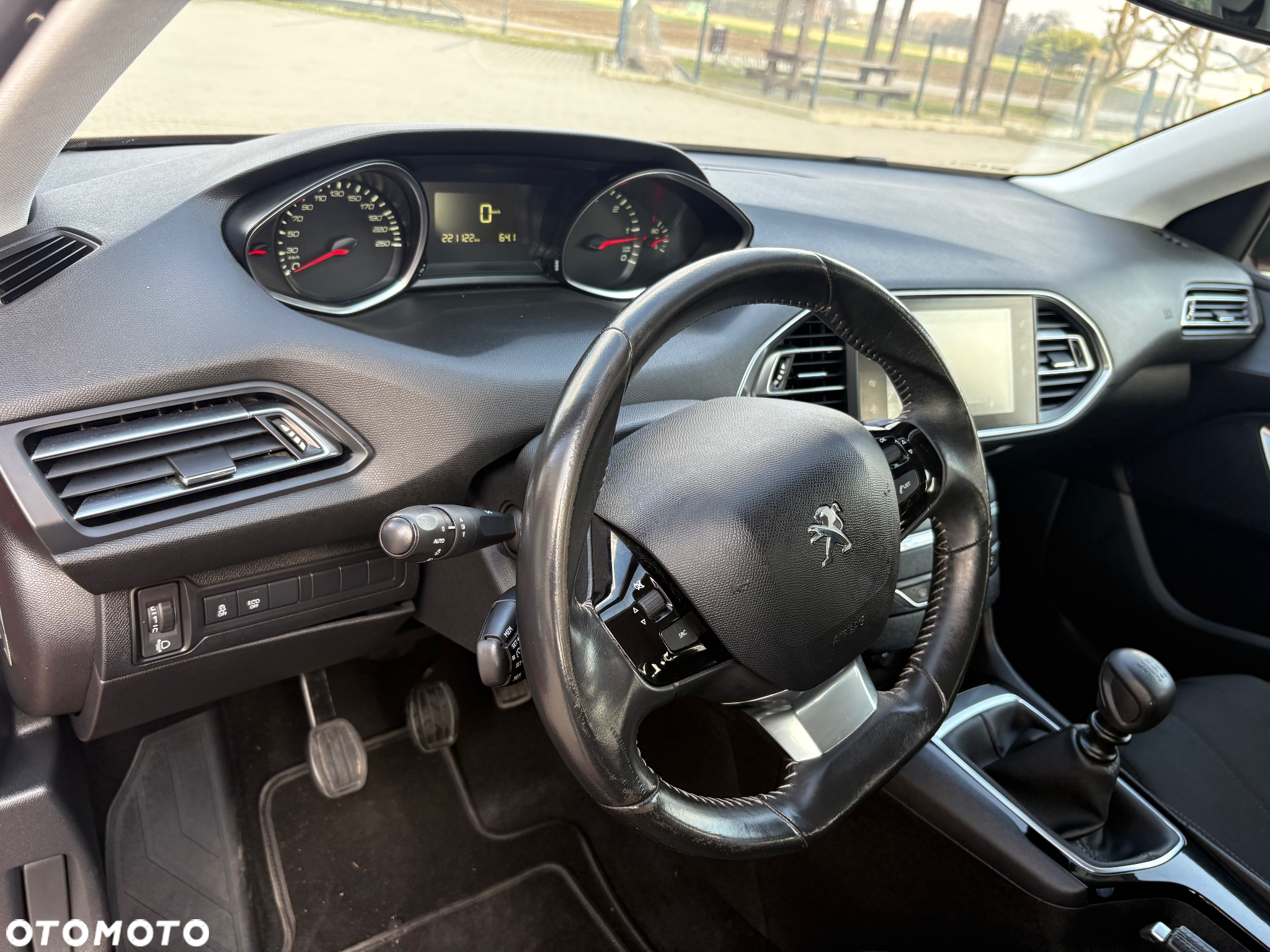 Peugeot 308 1.6 e-HDi Active S&S - 18