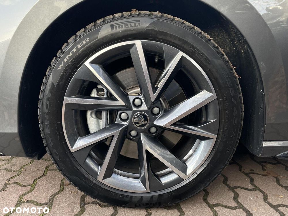 Skoda Superb 2.0 TSI Sportline DSG - 20