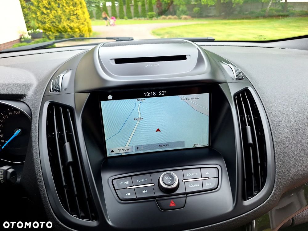 Ford Kuga 1.5 EcoBoost 2x4 Titanium - 14