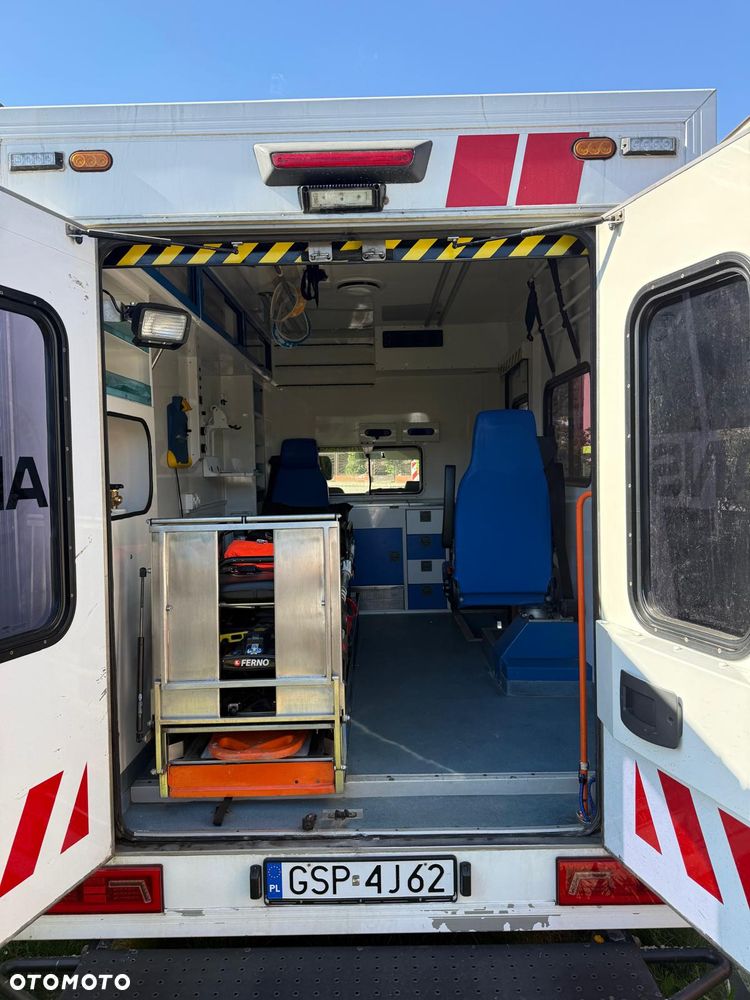 Volkswagen Transporter AMBULANS karetka - 6