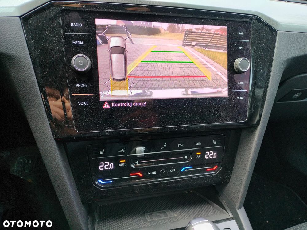 Volkswagen Passat - 6