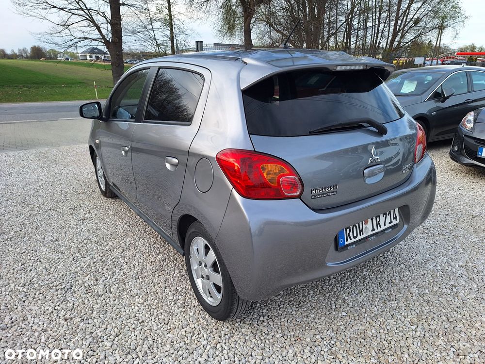 Mitsubishi Space Star 1.2 Clear Tec CVT Edition+ - 12