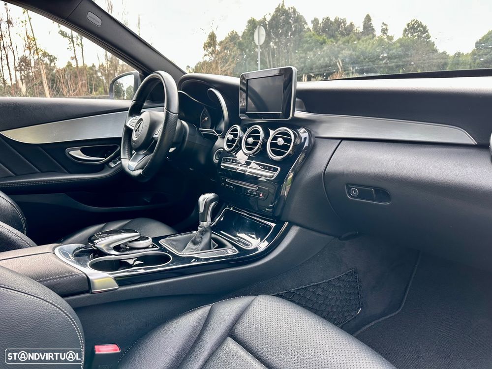 Mercedes-Benz C 220 d AMG Line - 42