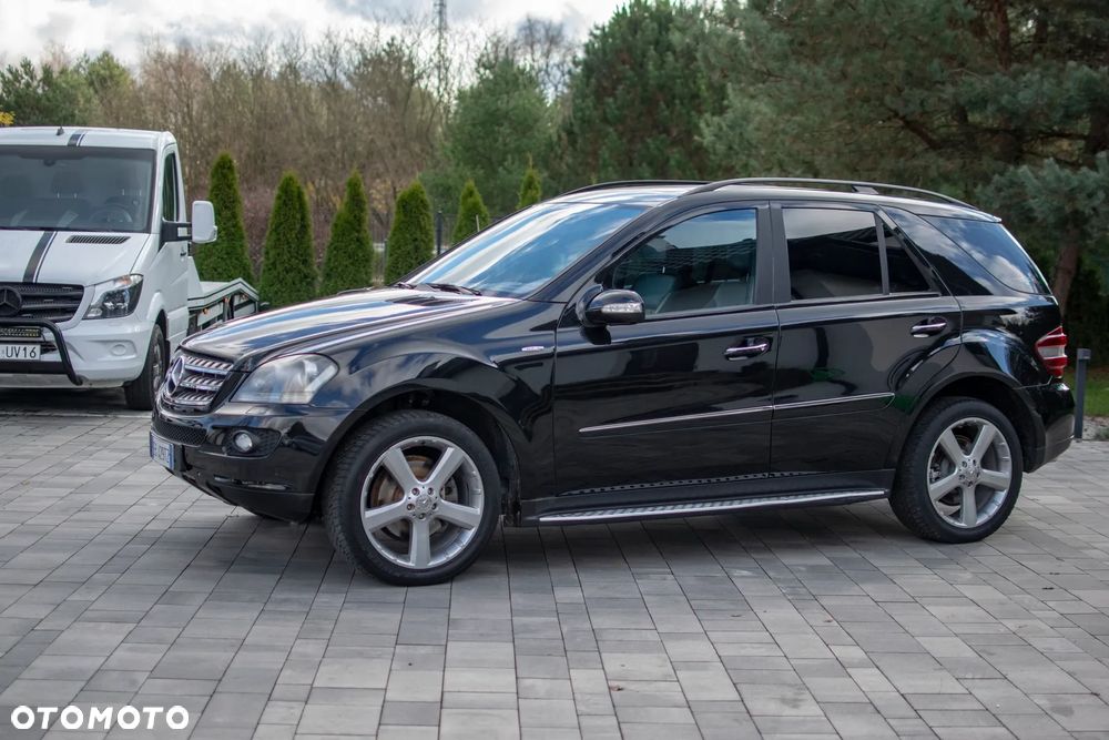 Mercedes-Benz ML 320 CDI 4Matic 7G-TRONIC DPF Edition 10 - 15