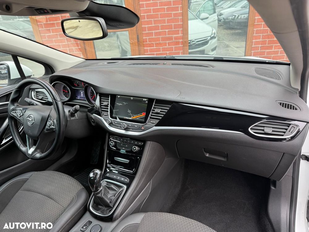 Opel Astra 1.6 BiTurbo D (CDTI) Start/Stop Innovation - 18