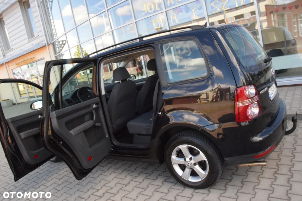 Volkswagen Touran 2.0 EcoFuel United - 17
