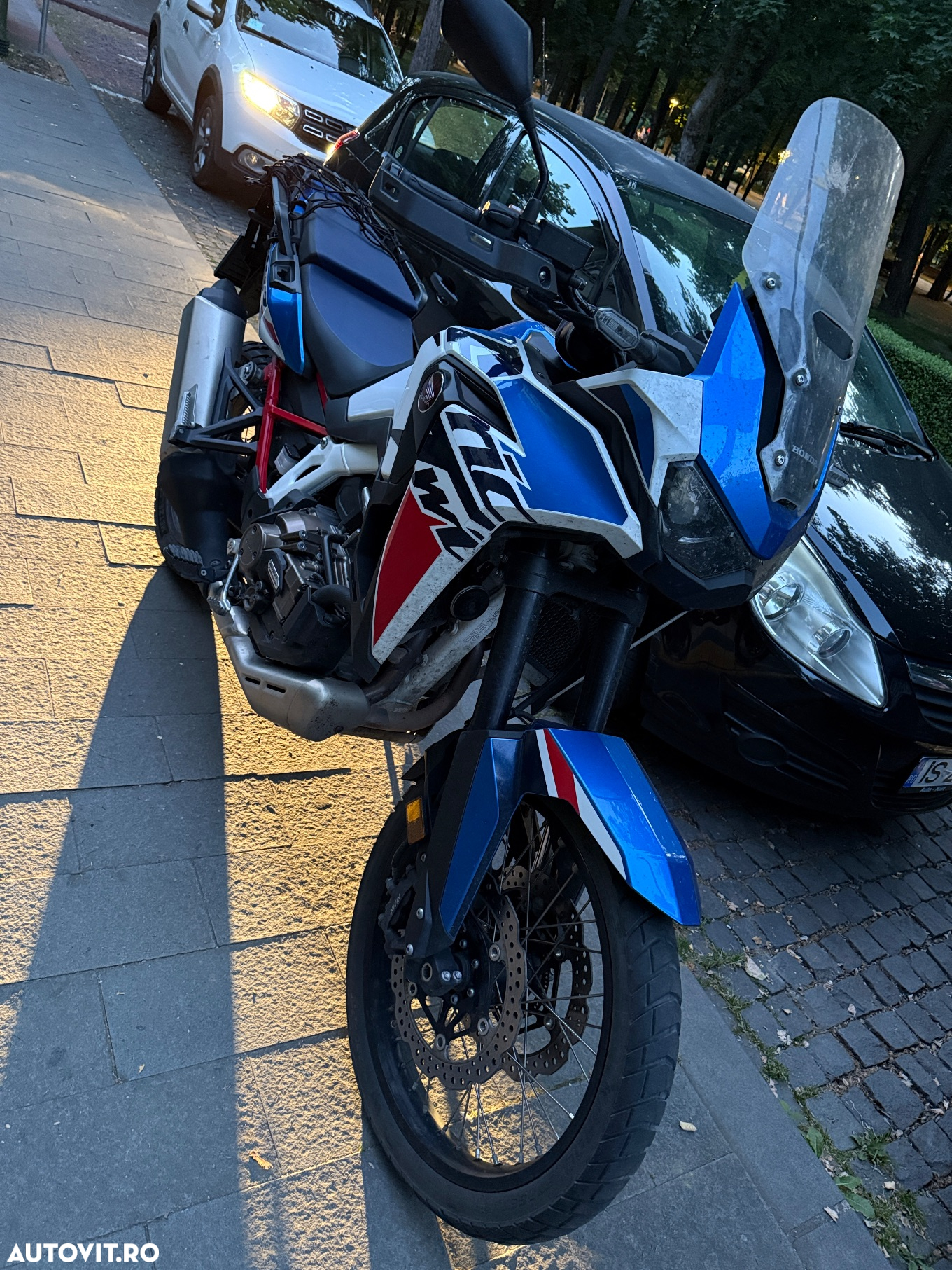 Honda Africa Twin - 4