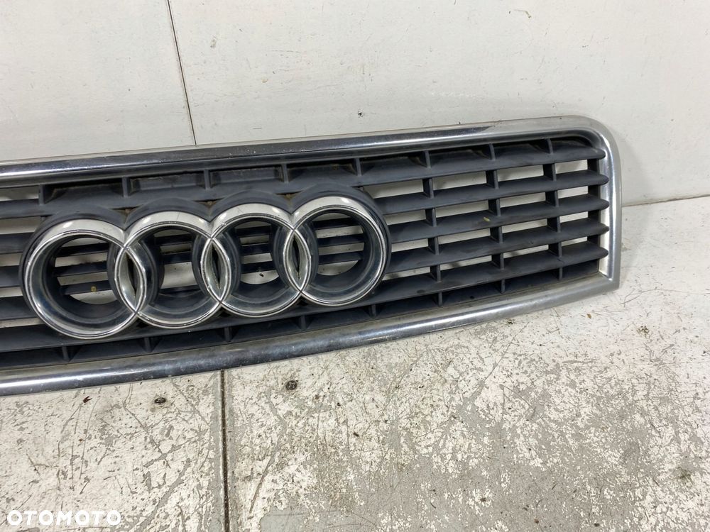 grill atrapa chłodnicy audi a4 b6 ładny ! - 3