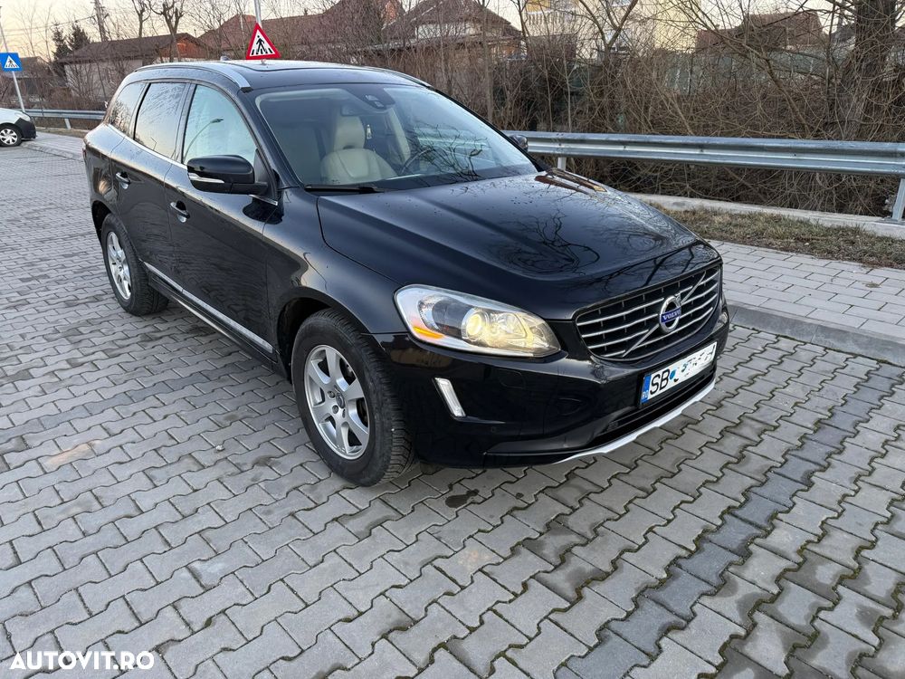 Volvo XC 60 D5 AWD Aut. Summum - 4