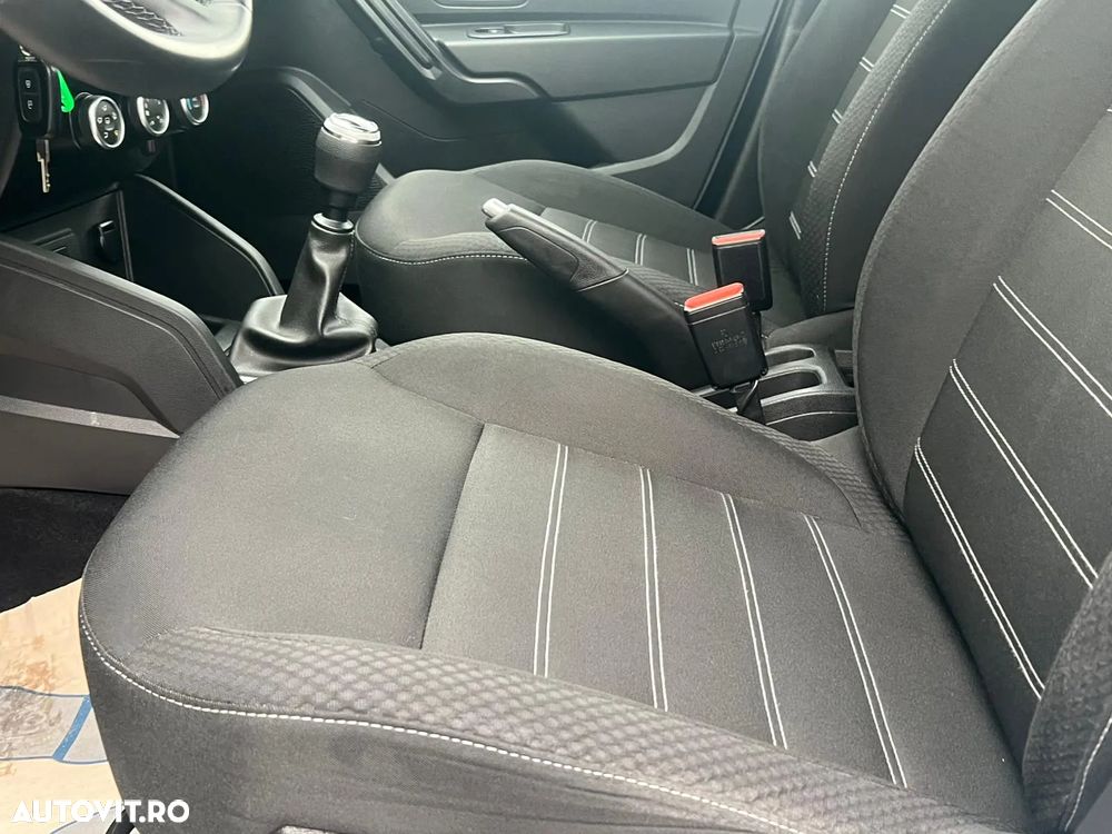 Dacia Duster 1.5 Blue dCi 4WD Comfort - 13