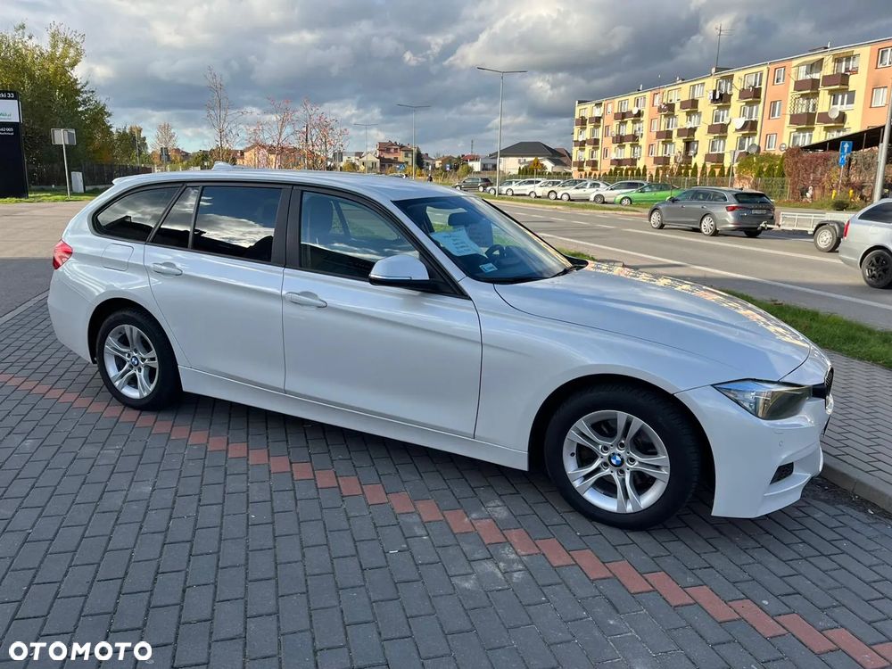 BMW Seria 3 318d - 2