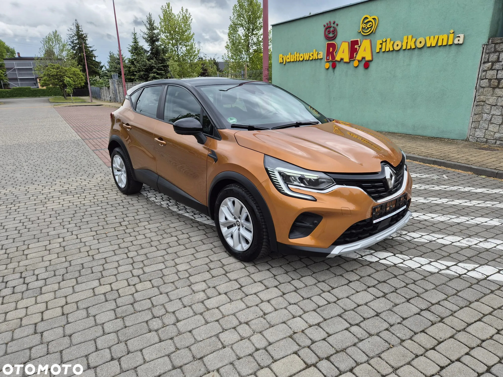 Renault Captur 1.3 TCe mHEV Techno - 3