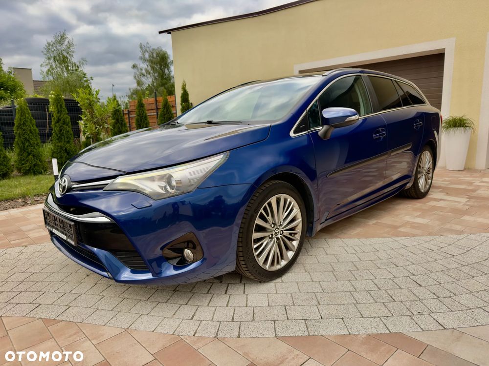 Toyota Avensis 1.8 Premium - 2
