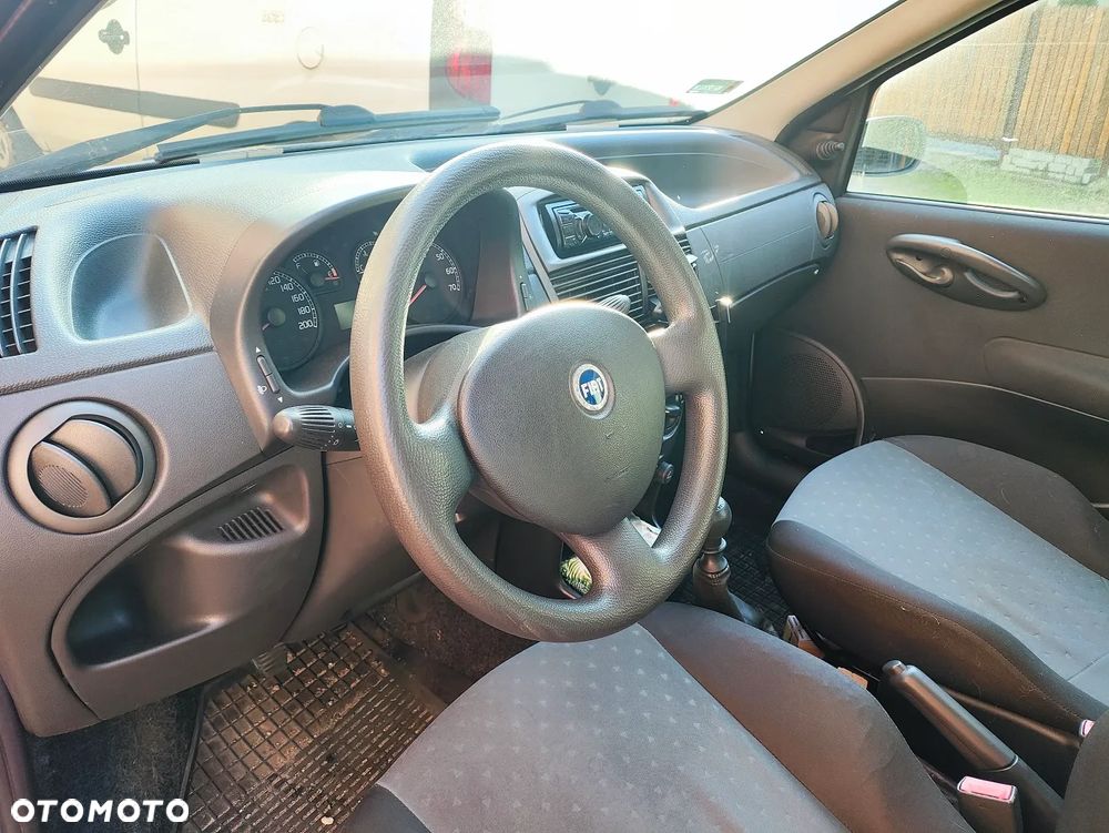 Fiat Punto 1.2 8V Active Clima - 18