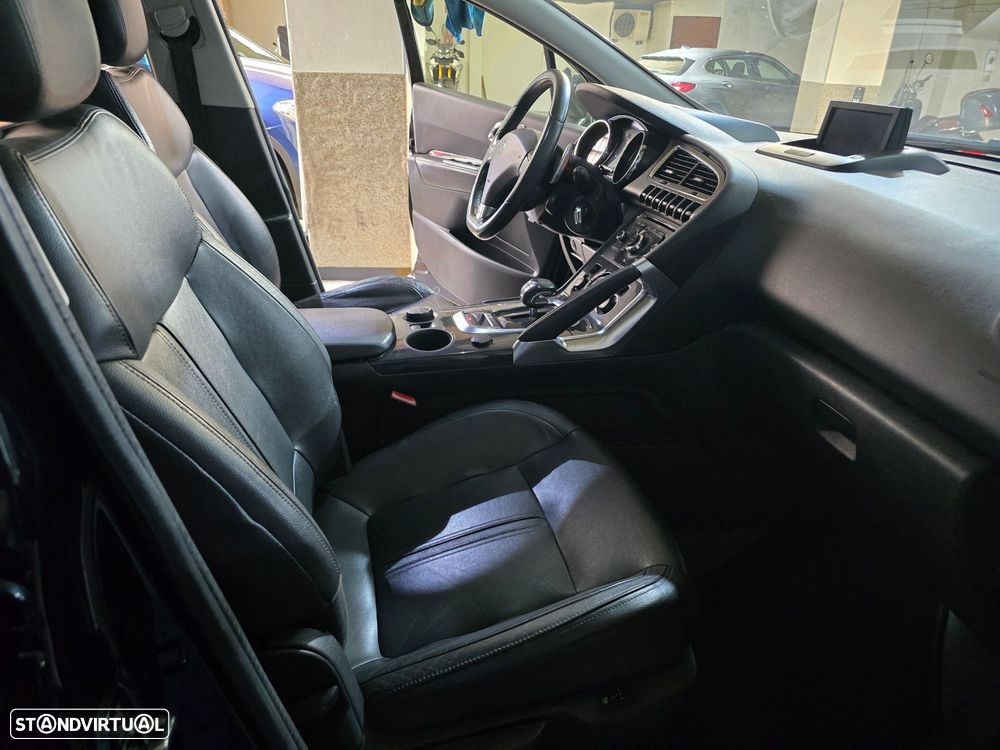 Peugeot 3008 - 11