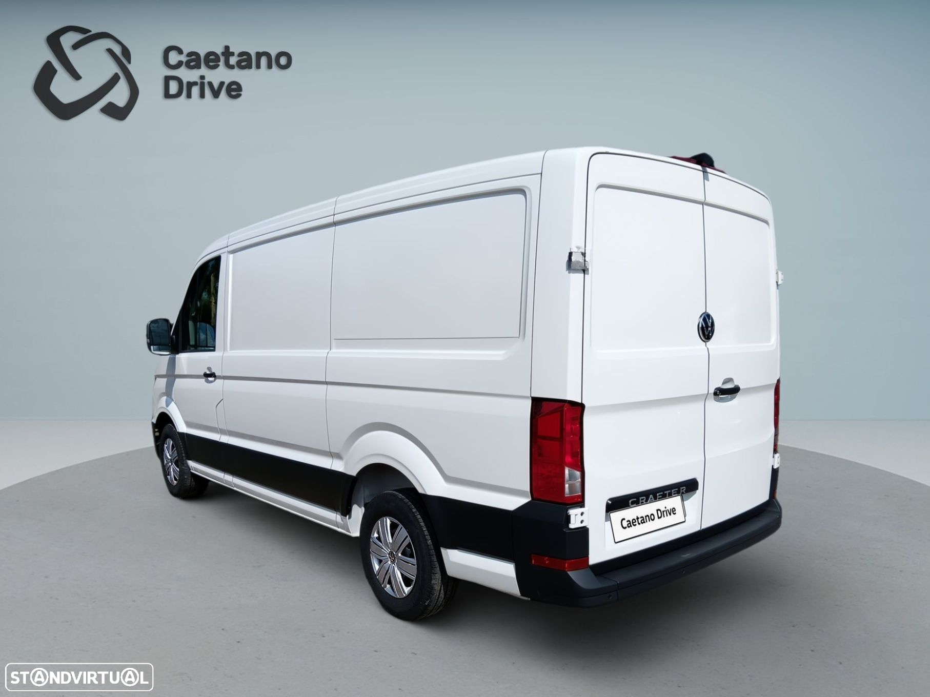 VW Crafter 35 CCb Simp L3 2.0TDI Tras - 4