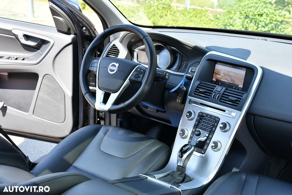 Volvo XC 60 - 26