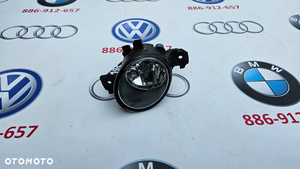 NISSAN QASHQAI J10 LIFT 2010-2013 NISSAN JUKE 2015 Lampa przeciwmgłowa prawa Halogen prawy 261508992A