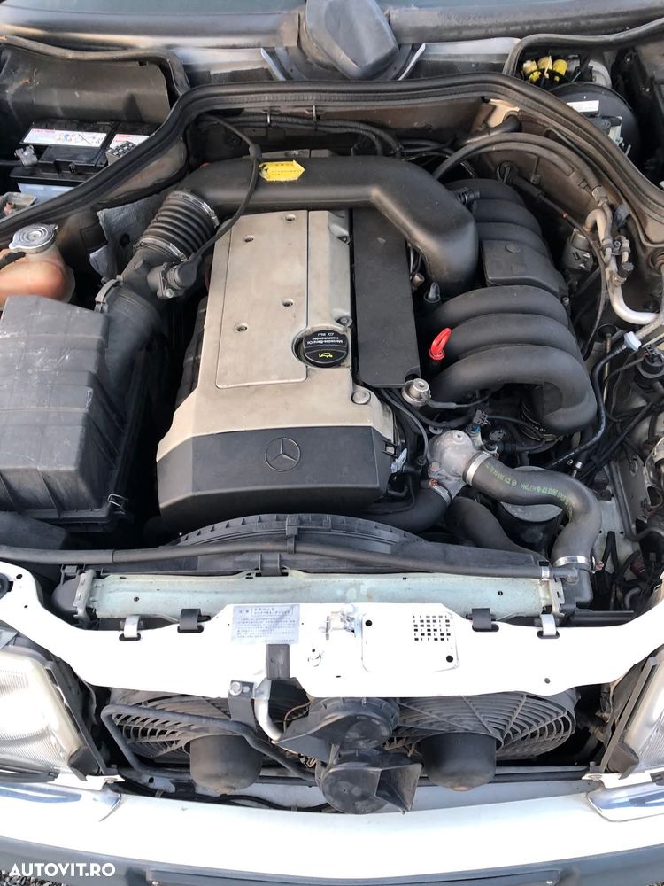 Mercedes-Benz W124 - 15