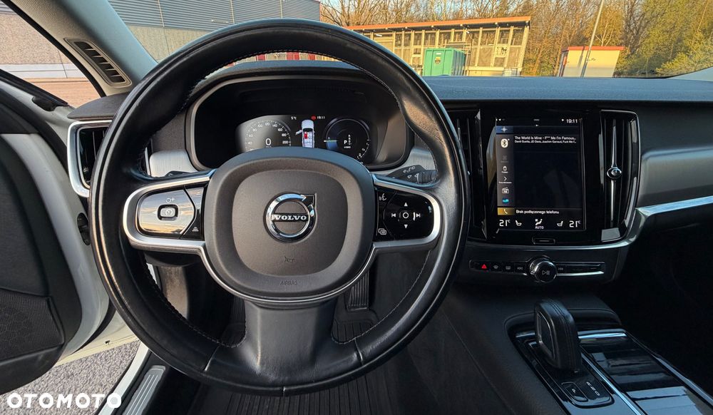 Volvo V90 T8 Twin Engine AWD Momentum - 7