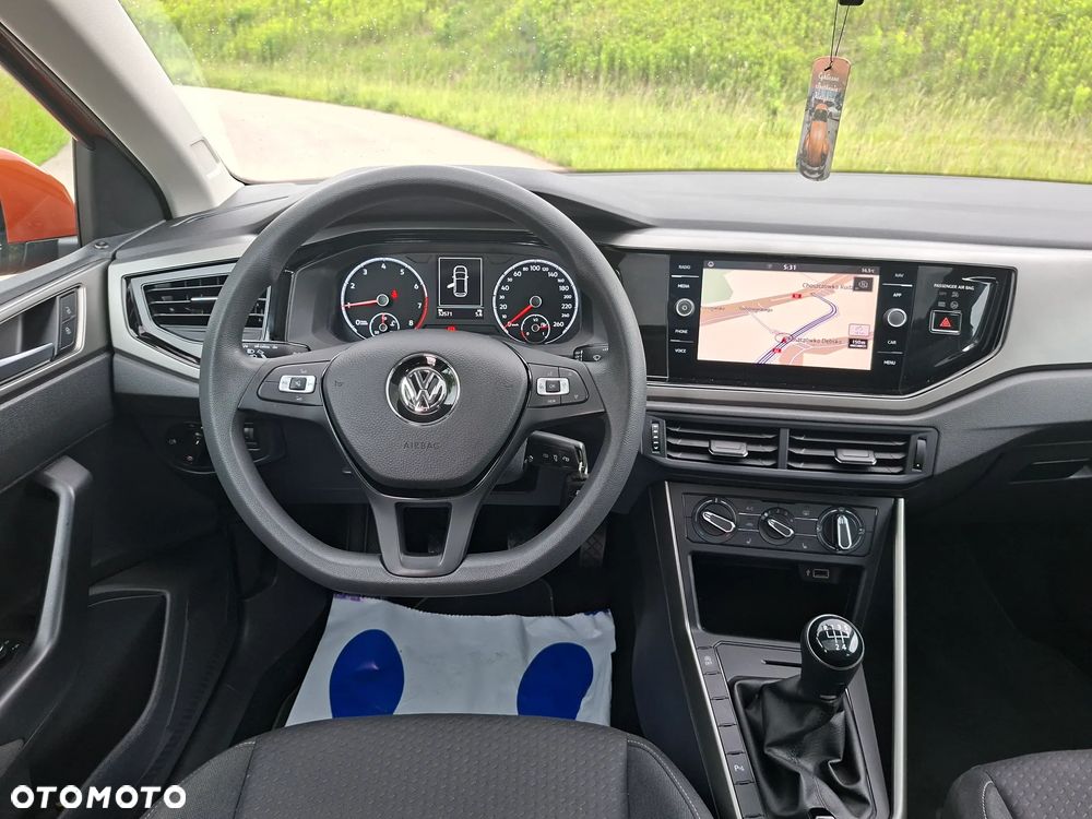 Volkswagen Polo - 25
