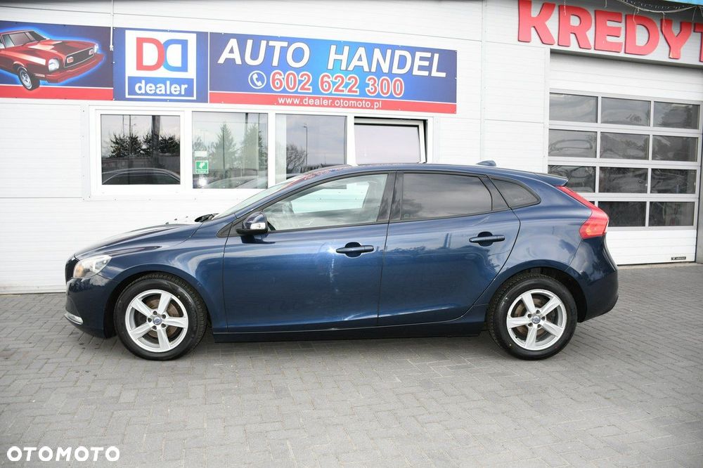 Volvo V40 D2 - 14