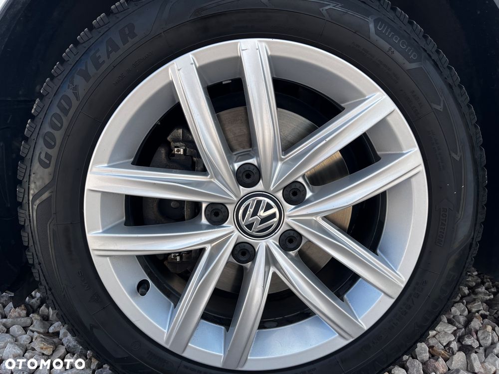 Volkswagen Golf 2.0 TDI BMT Highline DSG - 28