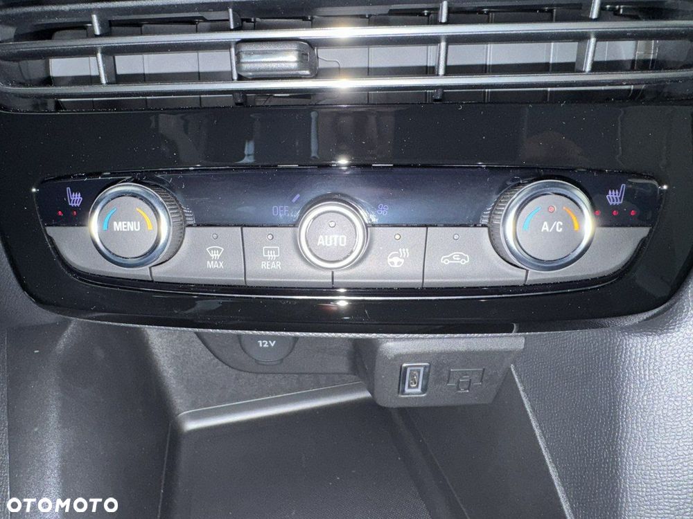 Opel Mokka 1.2 T GS S&S - 27