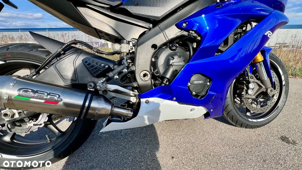 Yamaha R6 - 7