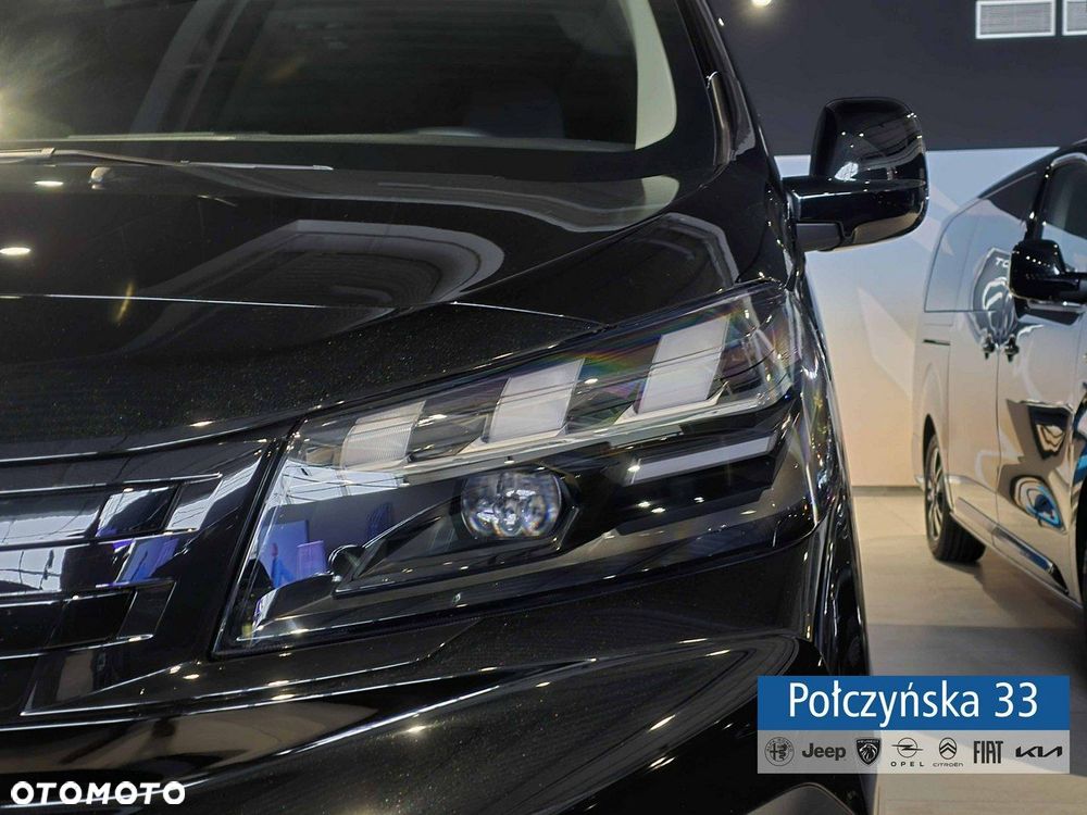 Peugeot Traveller - 36