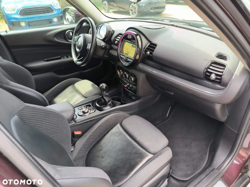 MINI Clubman One Blackyard - 7