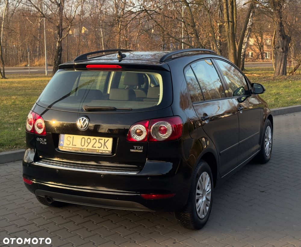 Volkswagen Golf Plus 1.6 TDI DPF BlueMotion Technology Trendline - 4
