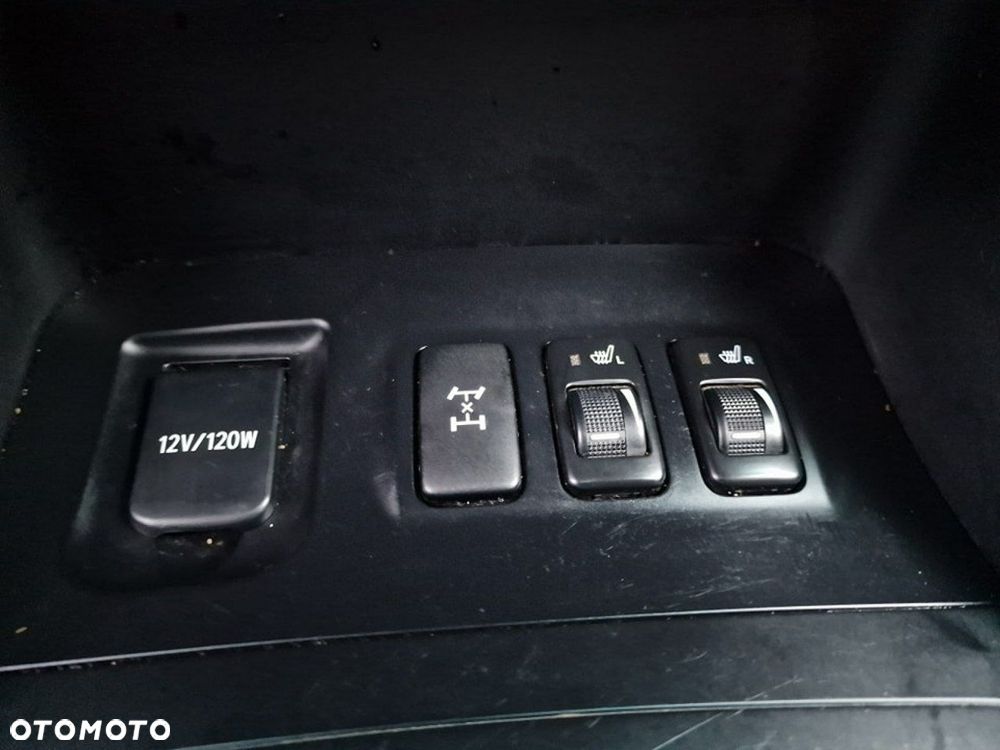 Toyota Land Cruiser 3.0 D Sol Navi Platinium - 28