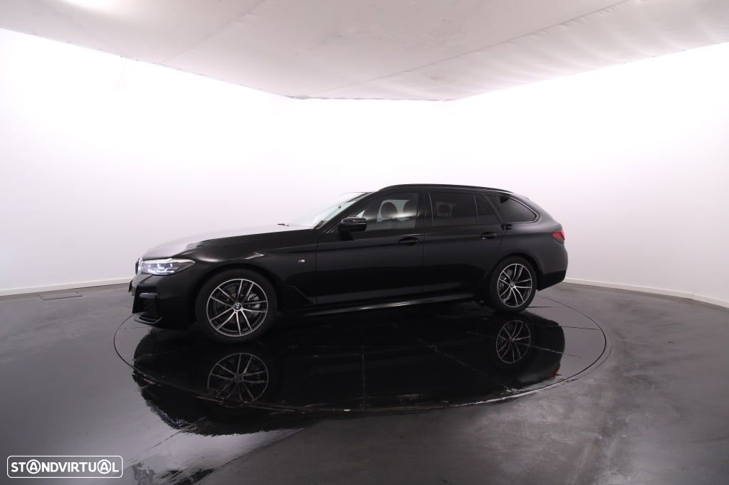 BMW 520 d Pack Desportivo M Auto - 2