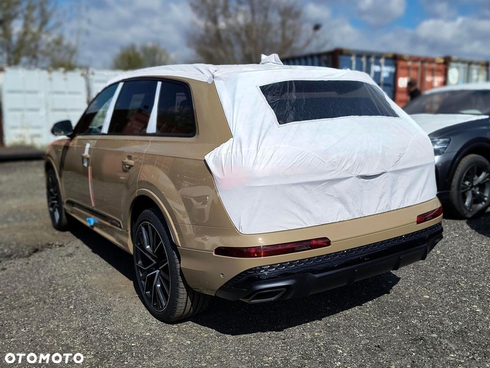 Audi Q7 - 6