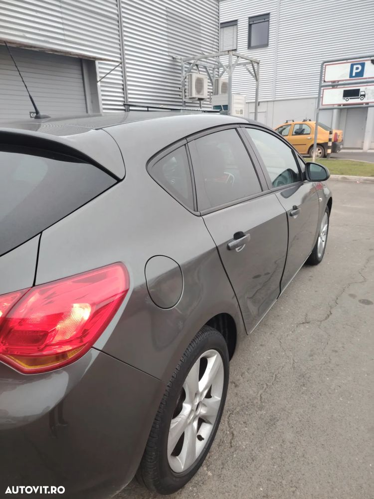 Opel Astra 1.4 Edition - 10