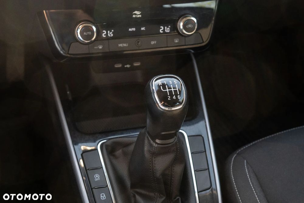 Skoda Fabia - 17