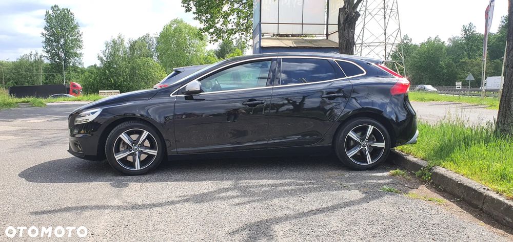 Volvo V40 D3 Geartronic RDesign - 15