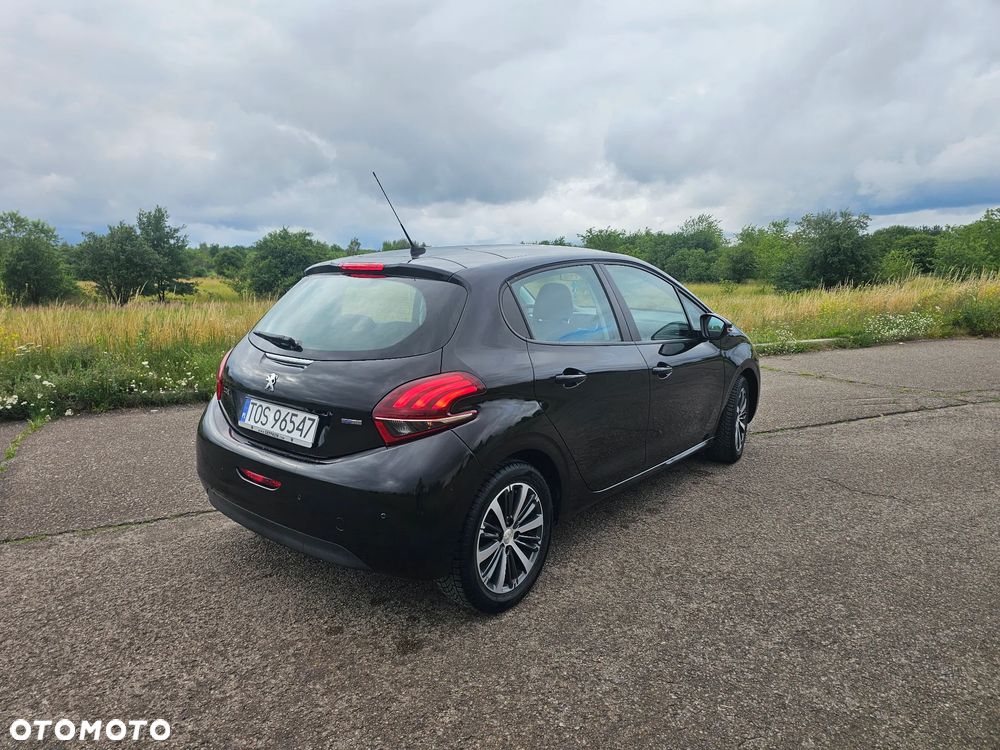 Peugeot 208 PureTech 82 Urban Move - 7