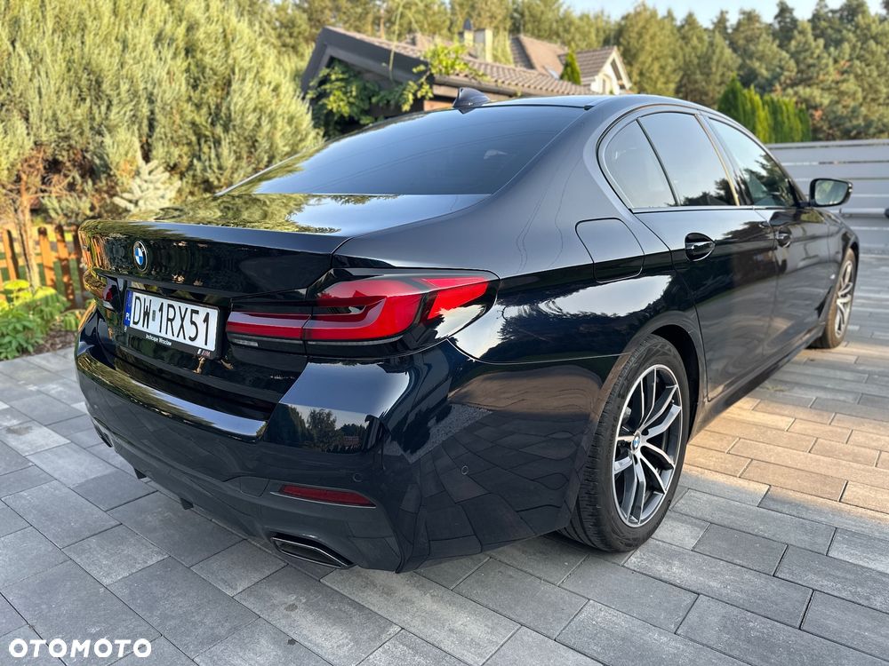 BMW Seria 5 520d xDrive - 7
