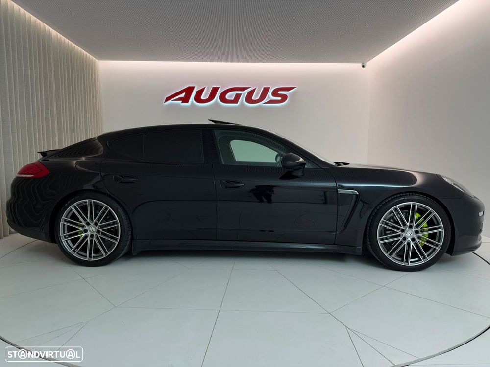 Porsche Panamera 2015 photo 2