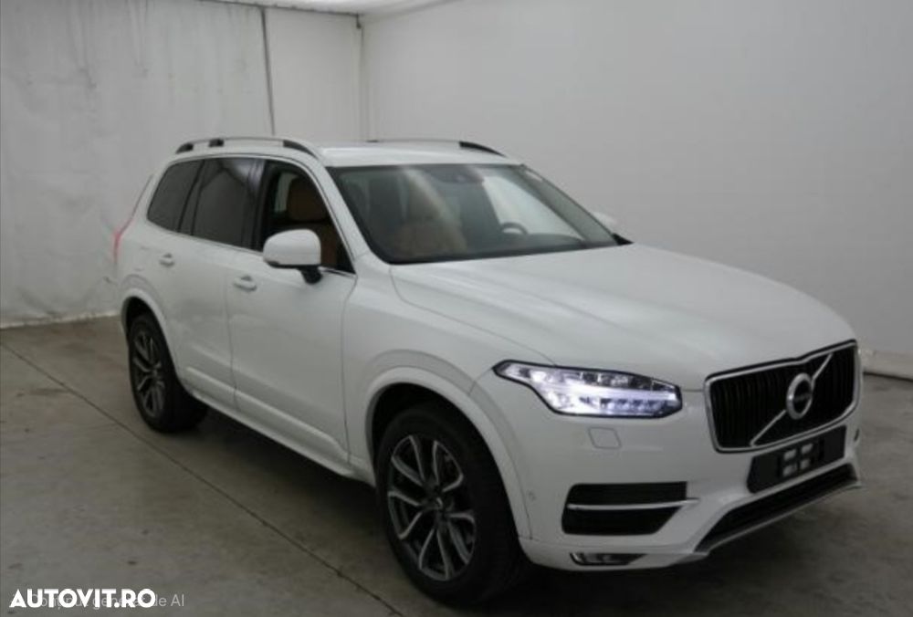 Volvo XC 90 D5 AWD Momentum - 1