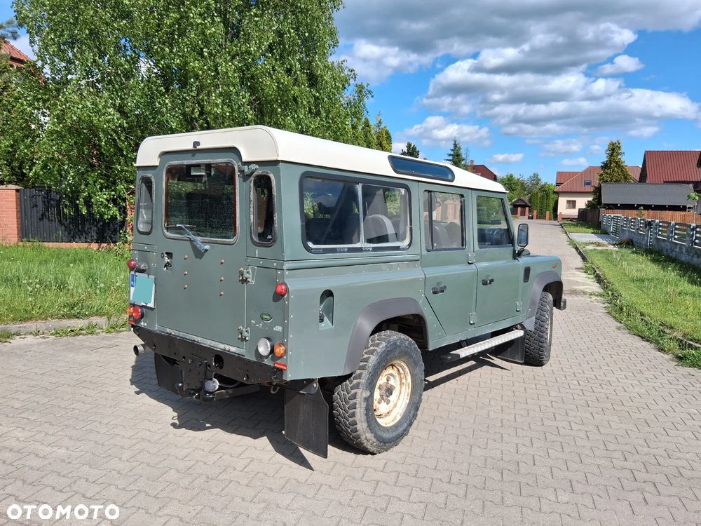 Land Rover Defender 2.4 TD4 SE - 19
