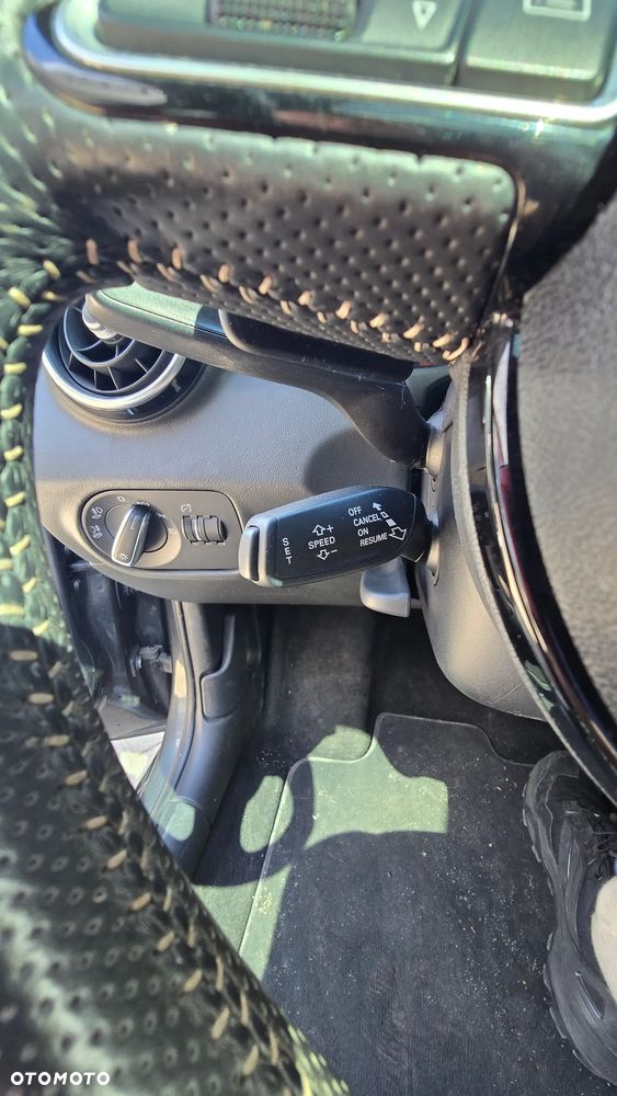 Audi A1 Sportback 1.4 TDI (ultra) S tronic sport - 12