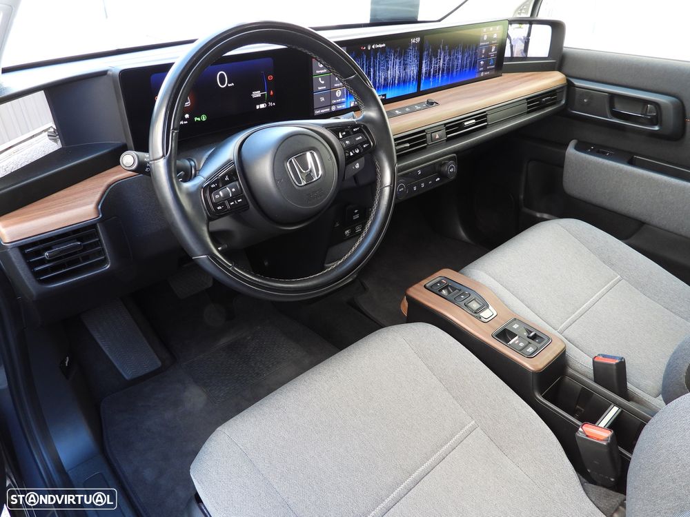 Honda e Advance (17") - 9