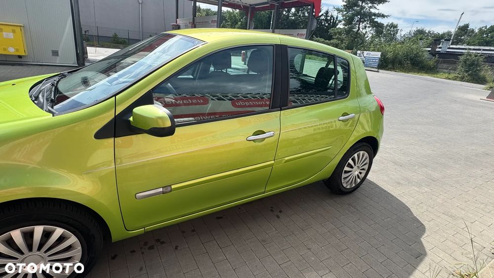 Renault Clio - 5