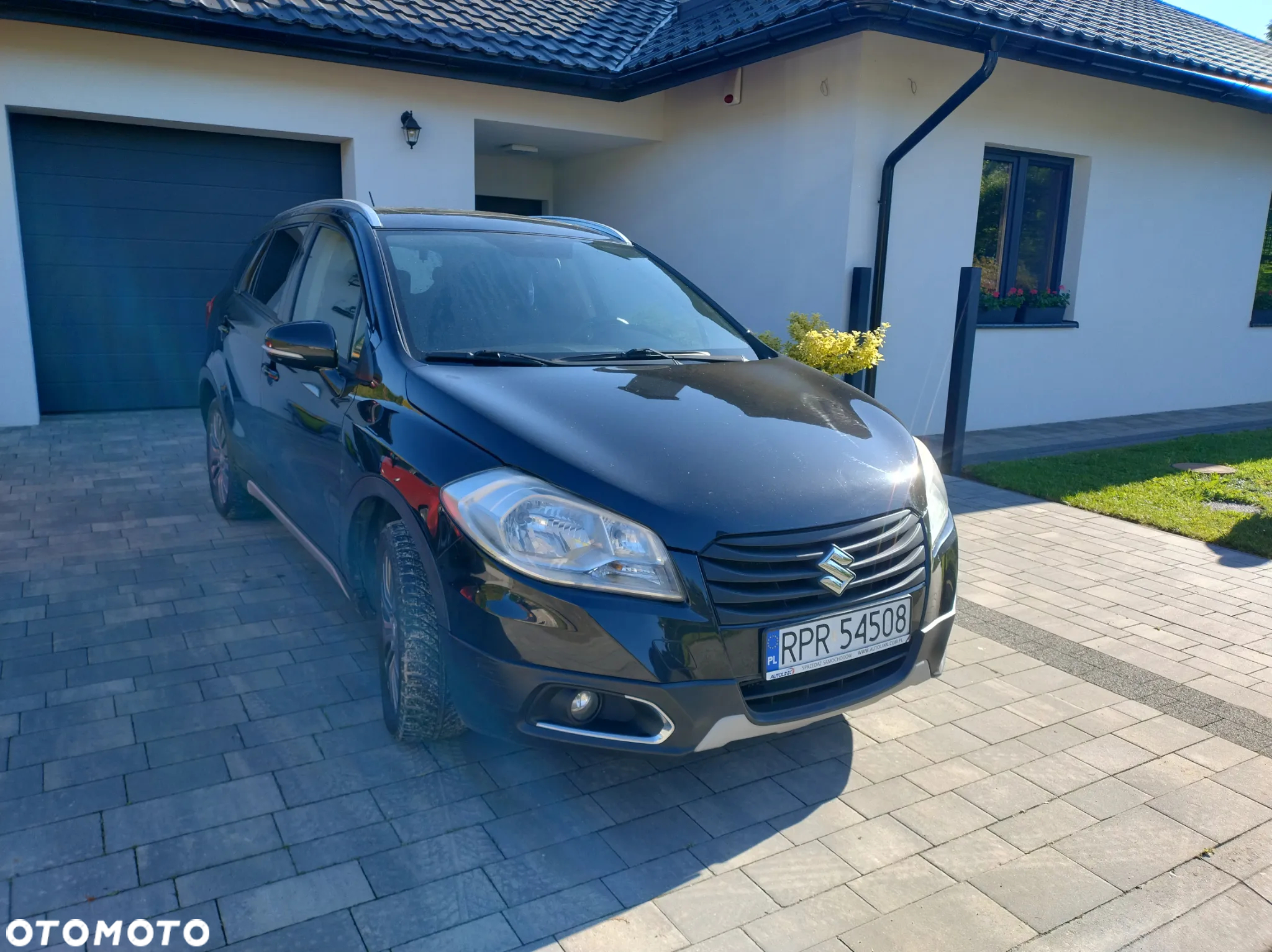 Suzuki SX4 S-Cross 1.6 DDiS 4x4 Comfort - 4