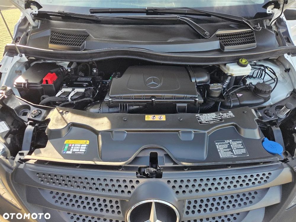 Mercedes-Benz VITO - 10
