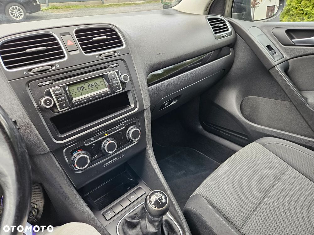 Volkswagen Golf 1.4 Team - 12