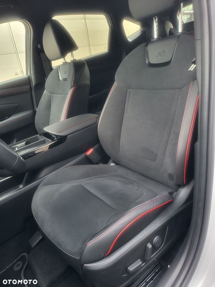 Hyundai Tucson 1.6 T-GDi PHEV N-Line 4WD - 17